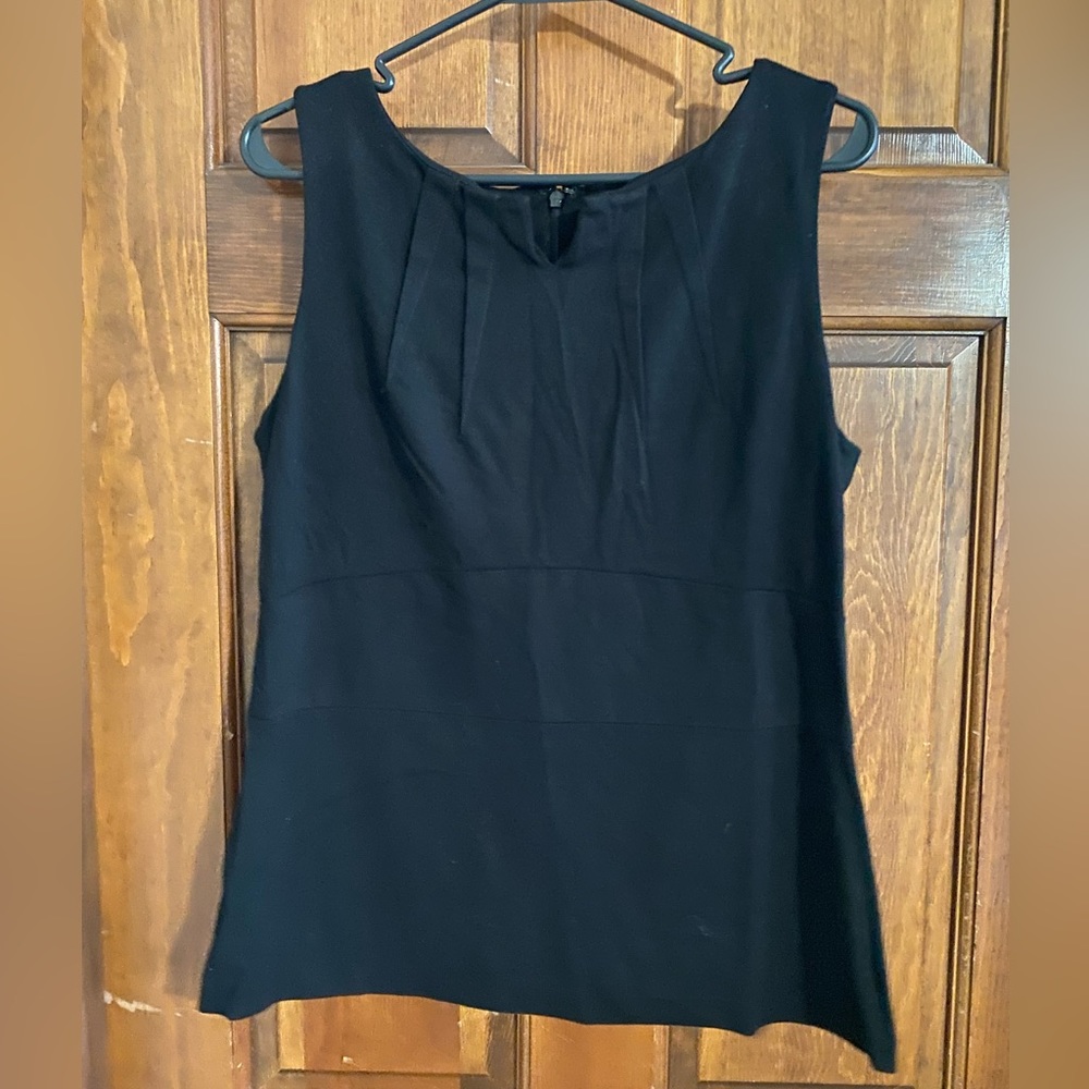 CAbi #649 Perfect Shell Sleeveless Top Black Size 12